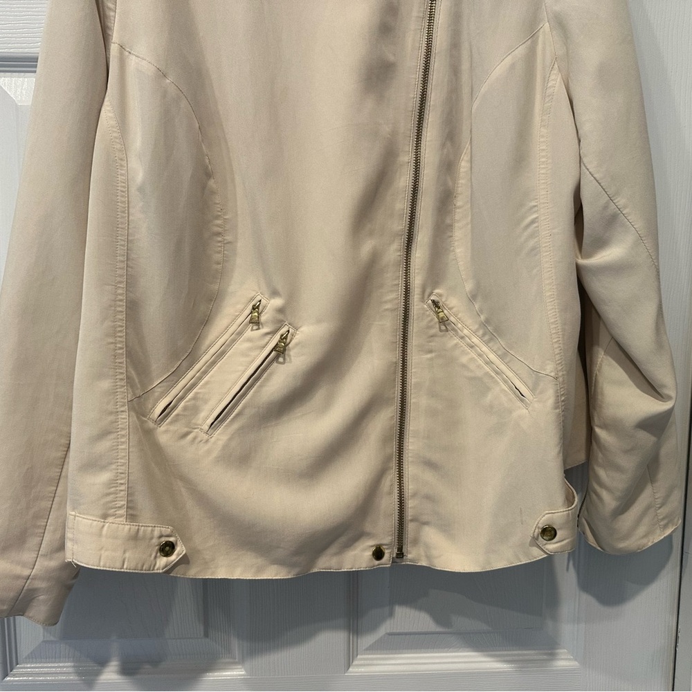 Moto jacket - Picture 3 of 10